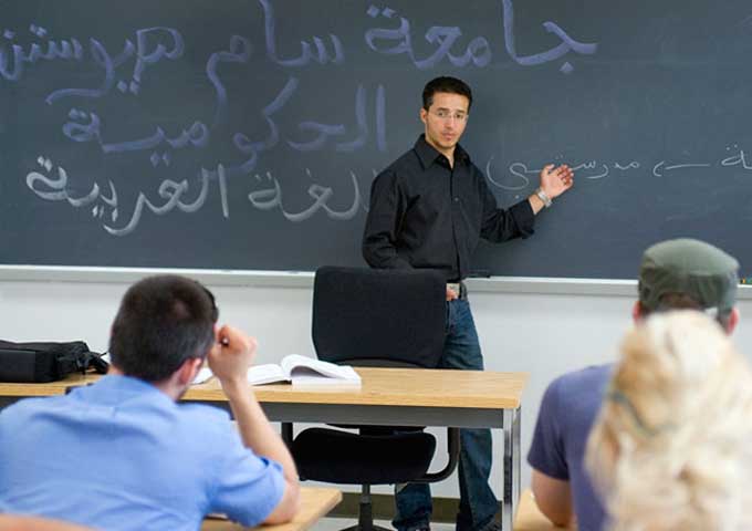 تصویر بهترین آموزشگاه زبان عربی در قم