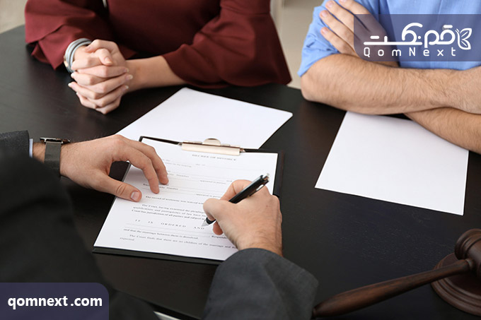 ویژگی های بهترین وکیل طلاق در قم